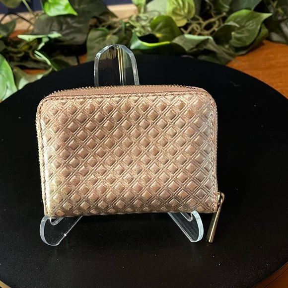 Tory Burch Rose Gold Quilted Wallet - Picture 2 of 5